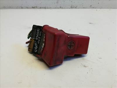 Nissan NV200  akkumulátor biztosíték