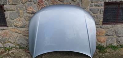 Audi A7 (C7 - 4G) motorháztető kis hibás 4g