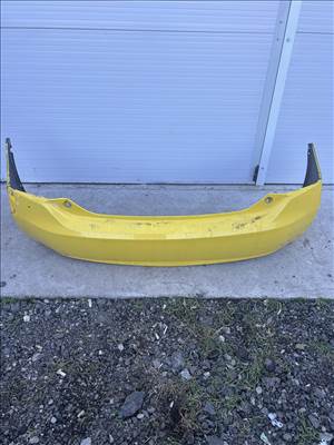 Toyota Prius (XV30) lökhárító sérült hátsó