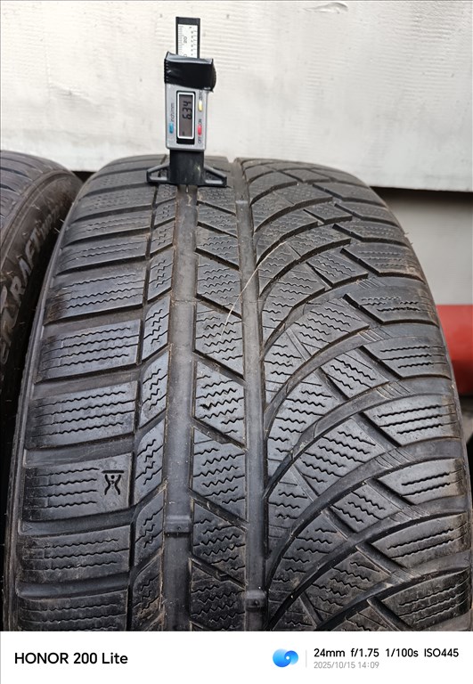  275/4018" újszerű Kumho téli gumi gumi 1. kép