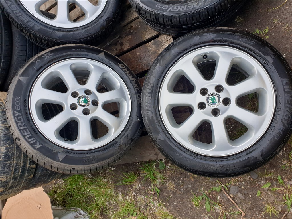 16" 5x100 Skoda Octavia I 2. kép