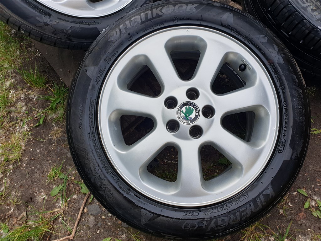 16" 5x100 Skoda Octavia I 4. kép