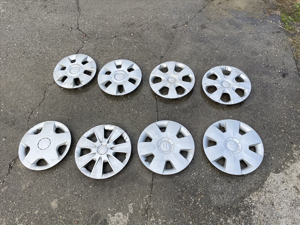 Suzuki Dísztárcsa  1. kép