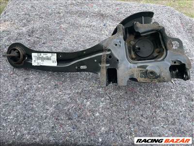 Ford focus mk3 Jobb hátsó csonkállvány bv615a968cc