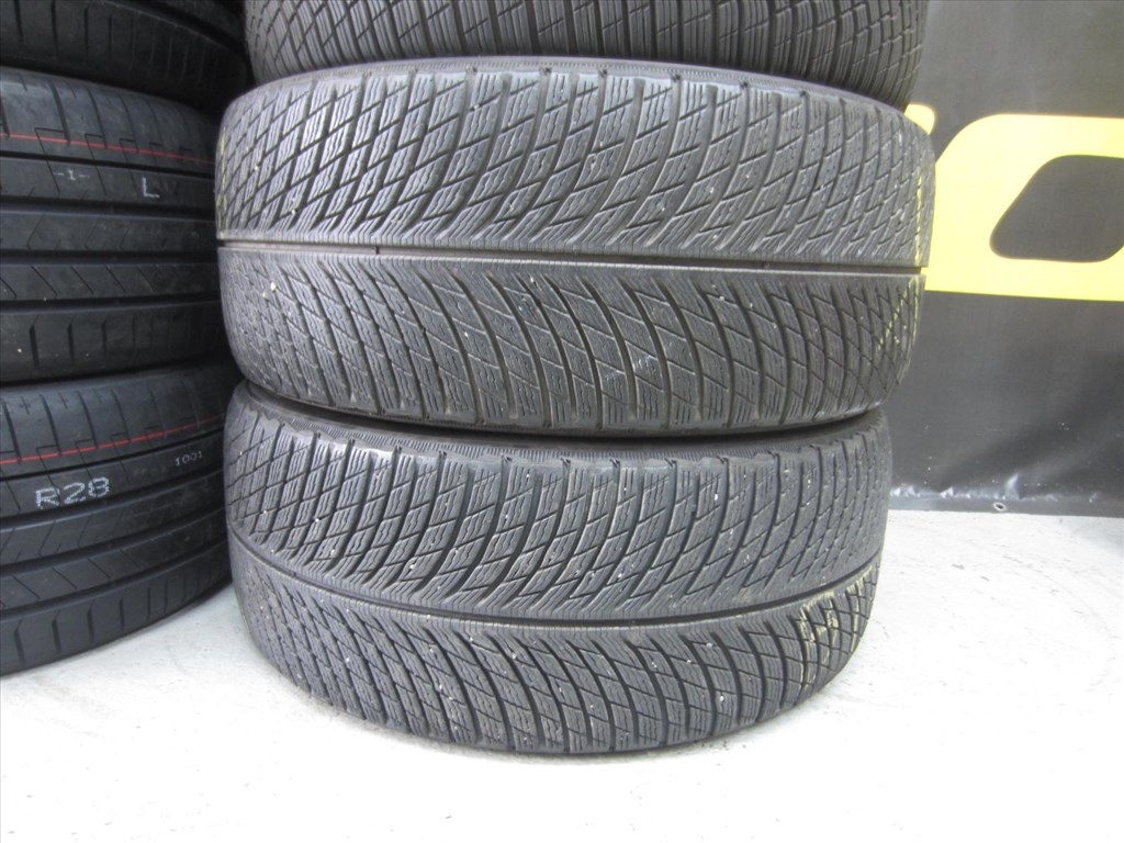  285/40 R22 MICHELIN PILOT ALPIN5 110V 1. kép