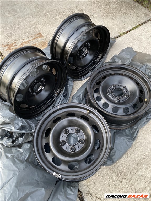  7JJ 16" újszerű (gyári felni) lemezfelni 2. kép