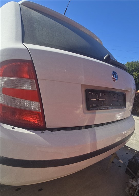 Skoda Fabia 1.4 16v BBZ bontott alkatrészei 2. kép