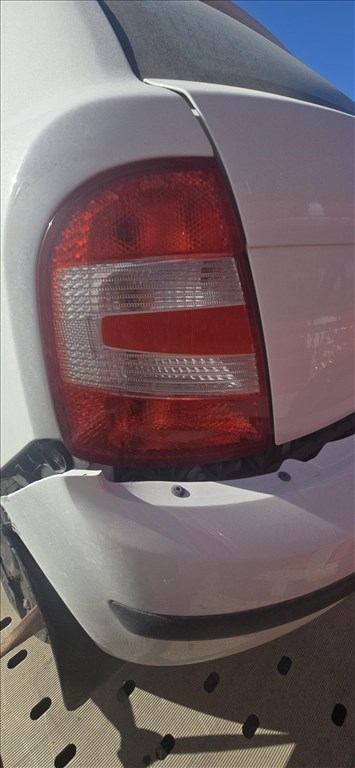 Skoda Fabia 1.4 16v BBZ bontott alkatrészei 7. kép