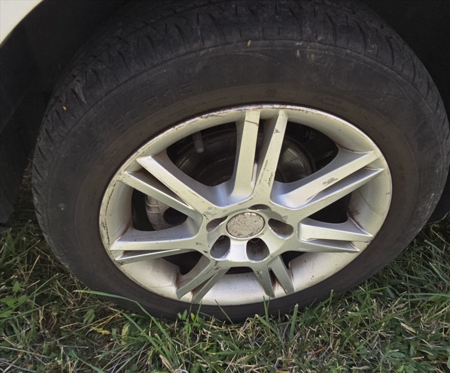 Skoda Fabia 1.4 16v BBZ bontott alkatrészei 19. kép