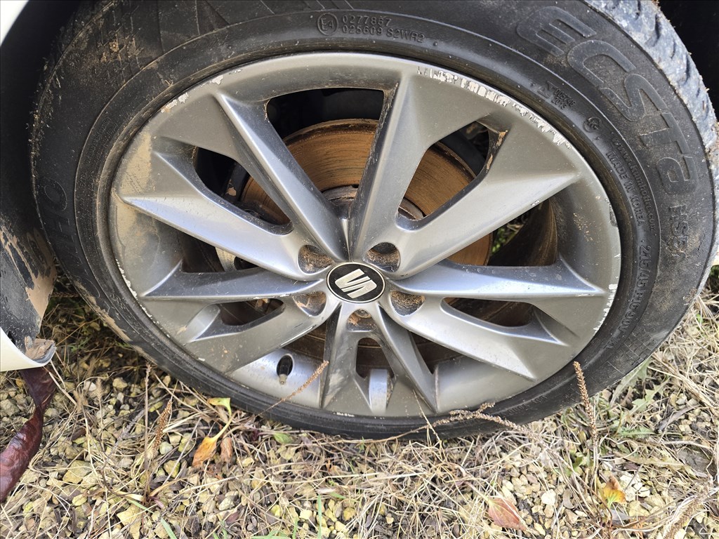 Skoda Fabia 1.4 16v BBZ bontott alkatrészei 20. kép