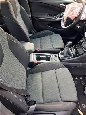 Opel Astra K Astra K kombi ülésfűtéses stb komplett ülés szett