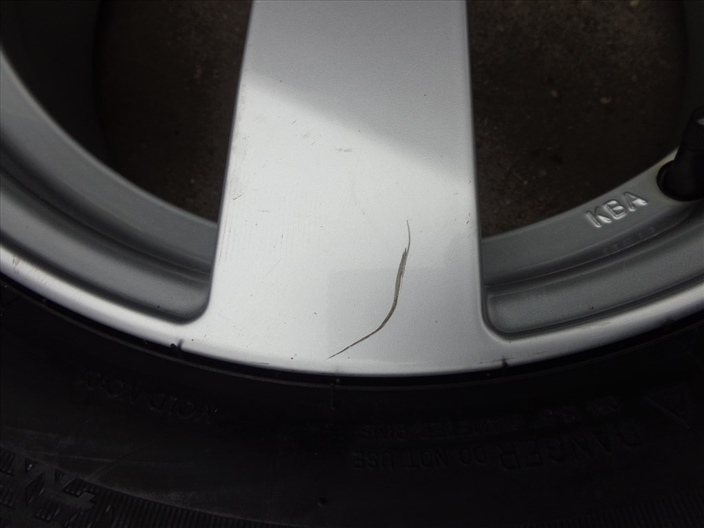 Ford Mondeo / S-Max téli garnitúra új gumikkal  8. kép