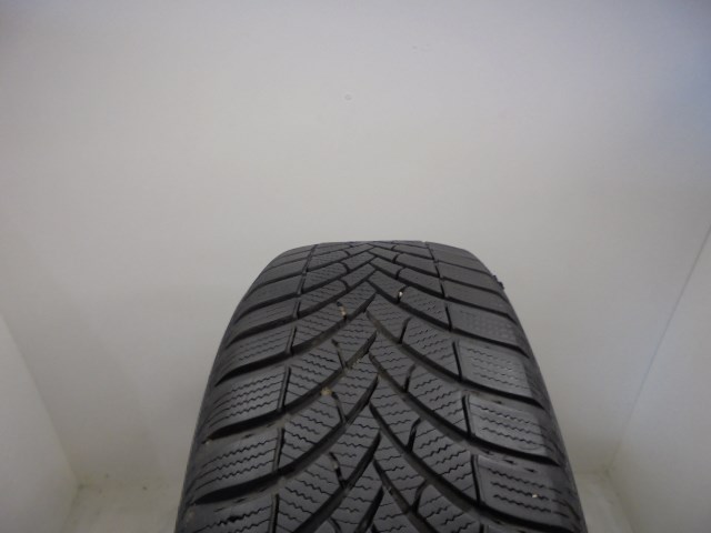 Semperit Speed-grip 5 215/65 R17  1. kép