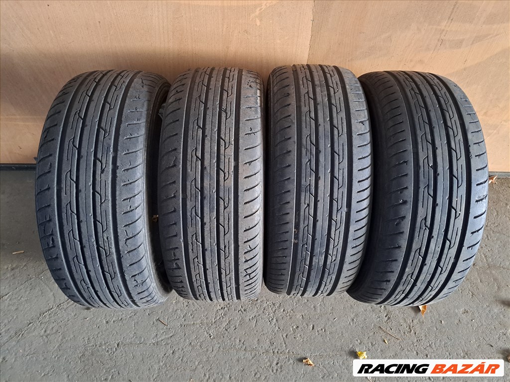 4db 195/50 R15 Triangle nyári gumi eladó!!! ára! 5000Ft/db Állapota: 6mm minta 1. kép