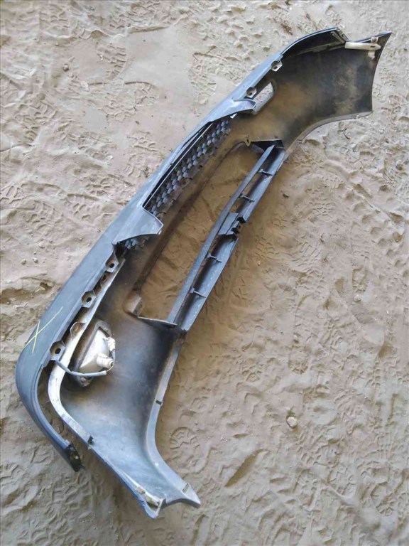 Suzuki Swift II 92-96 Elsõ Lökhárító 4. kép