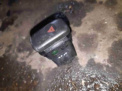 Kia Carnival II Elakadás Jelző Kapcsoló