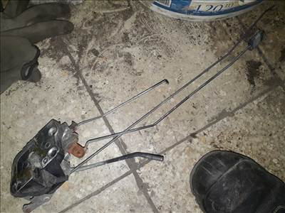 Suzuki Vitara Jobb Első Ajtó Zárszerkezet