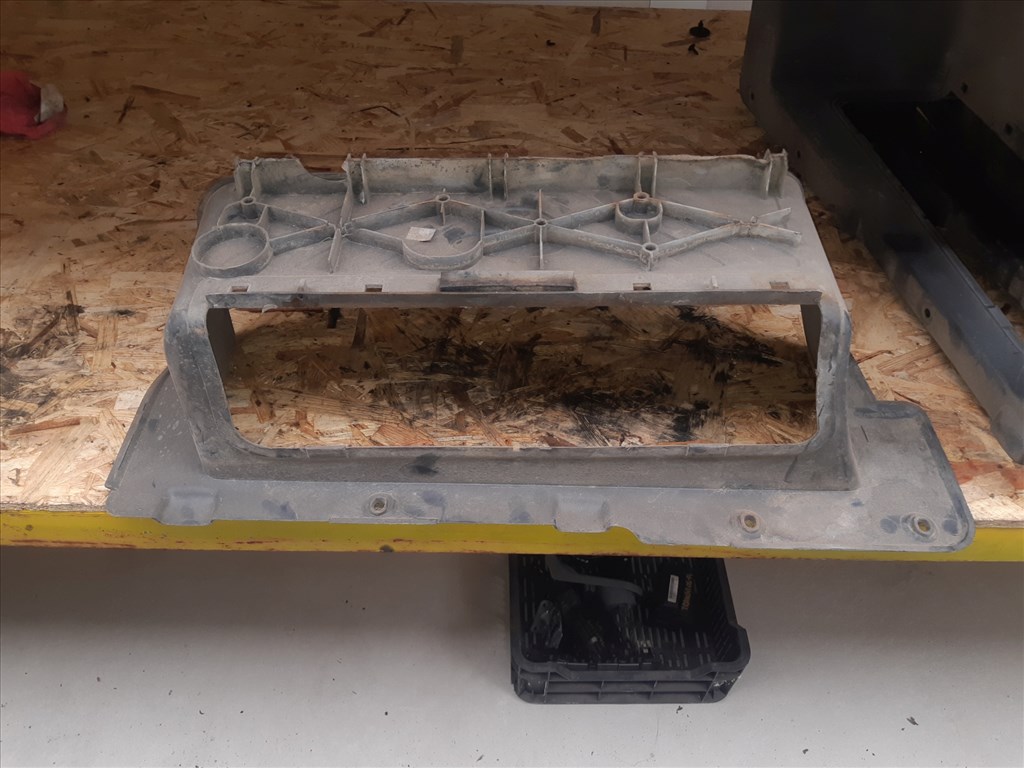 Ford Transit 06-13 Jobb Fellépõ YX15V13246 2. kép