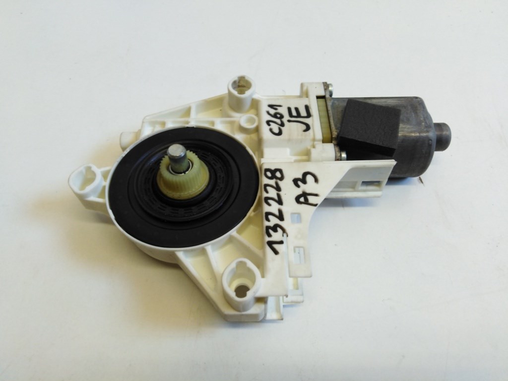 Audi A3 3 ajtós (8P) jobb elsõ ablakemelõ motor 8P0959802N 1. kép