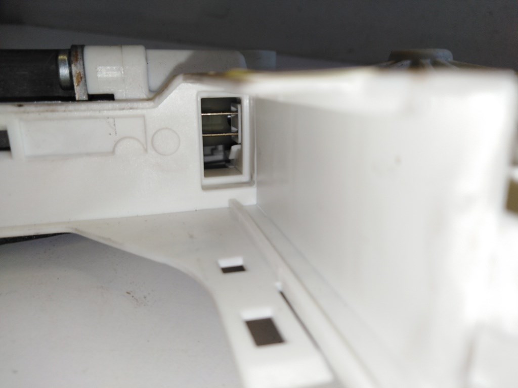 Audi A3 3 ajtós (8P) jobb elsõ ablakemelõ motor 8P0959802N 4. kép