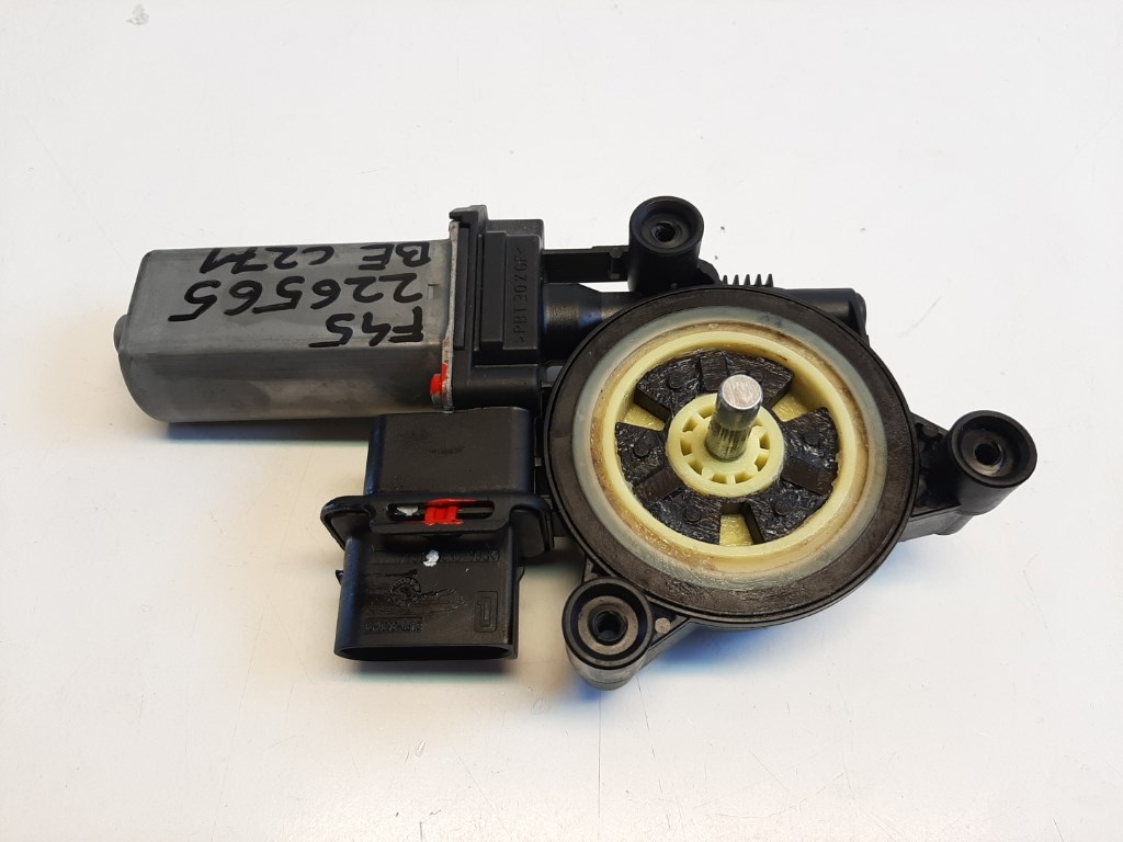 Bmw F45 (F45) bal elsõ ablakemelõ motor 1. kép