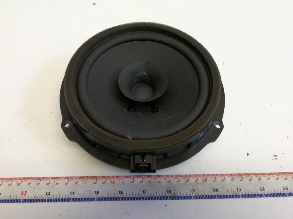 Ford Fiesta jobb hátsó hangszóró AA6T18808CA 1. kép