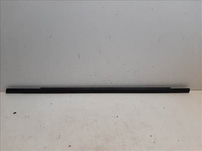 Ford Focus jobb hátsó vízlehúzó