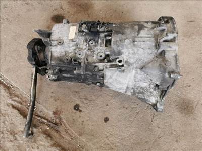 BMW 318d - Váltó  zf105340146