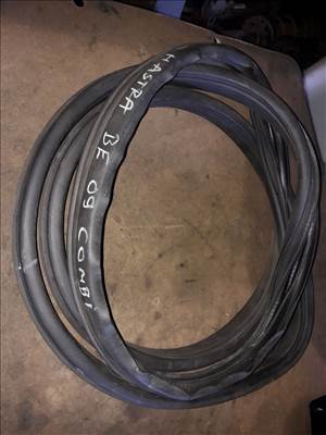 Opel Astra H Bal Első Ajtó Gumikéder