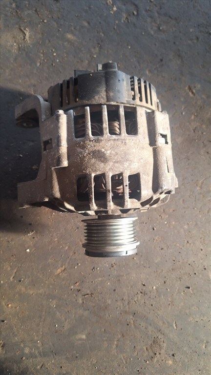 Renault Scénic I/2 1.9 dci generátor  1. kép