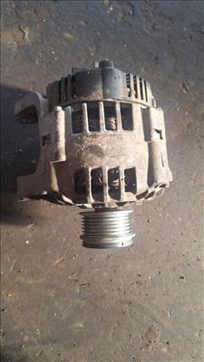 Renault Scénic I/2 1.9 dci generátor 