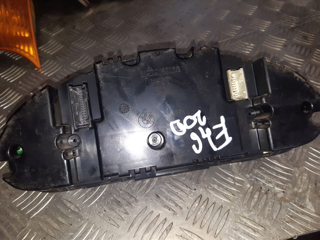 BMW 320D E46 Óraegység / Kilométeróra 6 901 923 3. kép