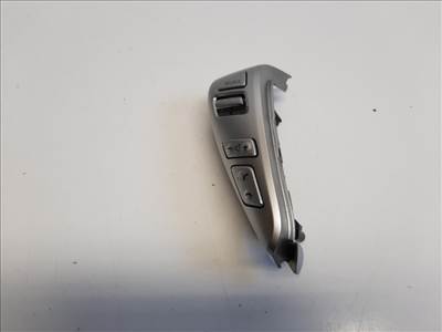 Nissan Note (E12) bal multikormány kapcsoló