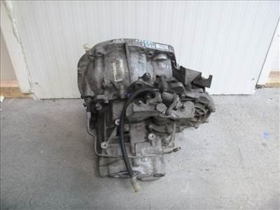 Renault Megane  váltó 8200128325