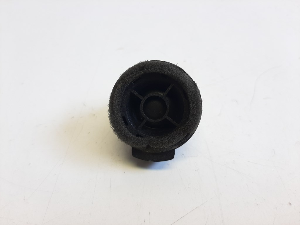 Toyota Auris (E180) bal elsõ hangszóró 1. kép