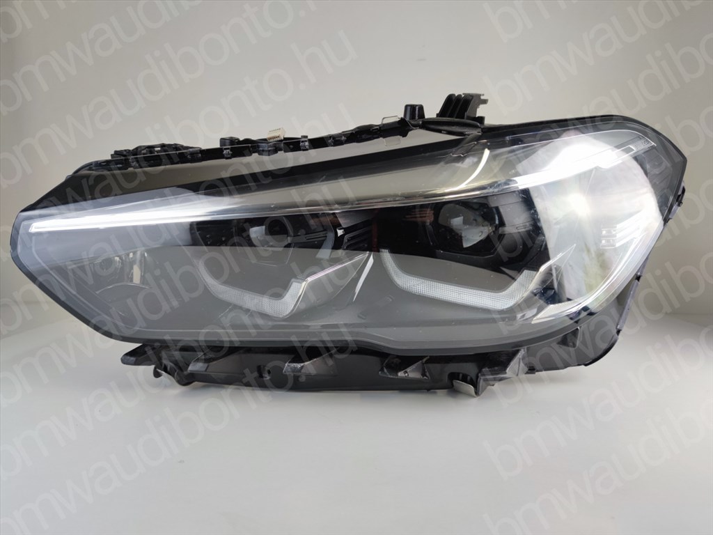 BMW X5 (G05, F95) Bal első LED fényszóró (5A27987) 1. kép