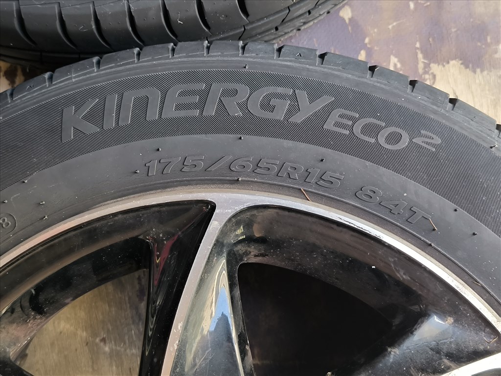  4x100 lyukosztású 15" használt RONAL alufelni, rajta 175/65 használt Hankook nyári gumi gumi  4. kép