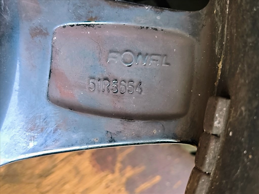  4x100 lyukosztású 15" használt RONAL alufelni, rajta 175/65 használt Hankook nyári gumi gumi  8. kép