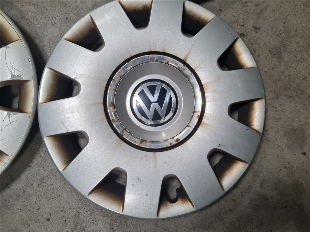 Volkswagen Golf IV, Volkswagen Bora dísztárcsa szett R16 (24761) 1j0601147ad 2. kép