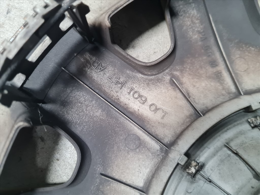 Volkswagen Golf IV, Volkswagen Bora dísztárcsa szett R16 (24761) 1j0601147ad 11. kép