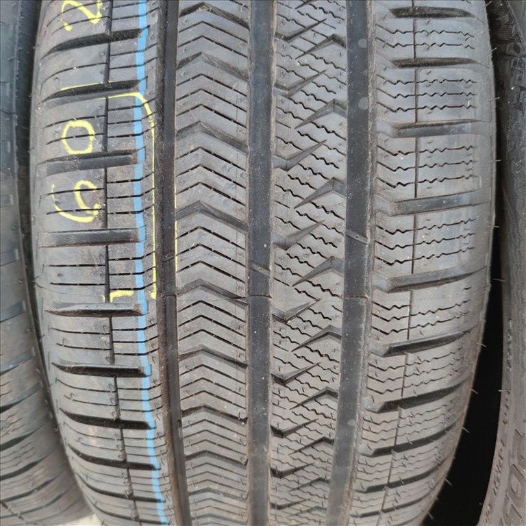  205/50 R15 ÚJ!! Vredestein téli gumi 90000ft a 4db/60/ 2. kép