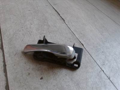 ALFA ROMEO ROMEO 147 00.10-04.10 Bal hátsó belső kilincs