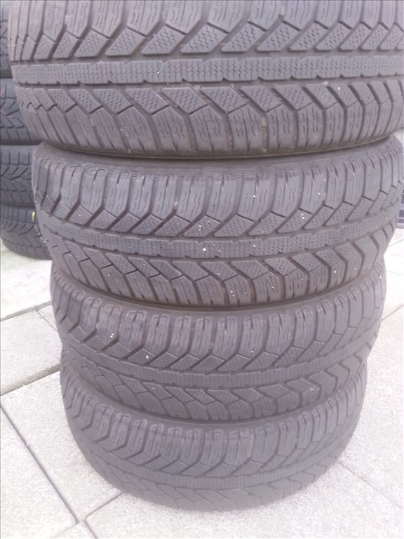  185/6015 Semperit Master-grip2 használt téli gumi garnitúra 1. kép