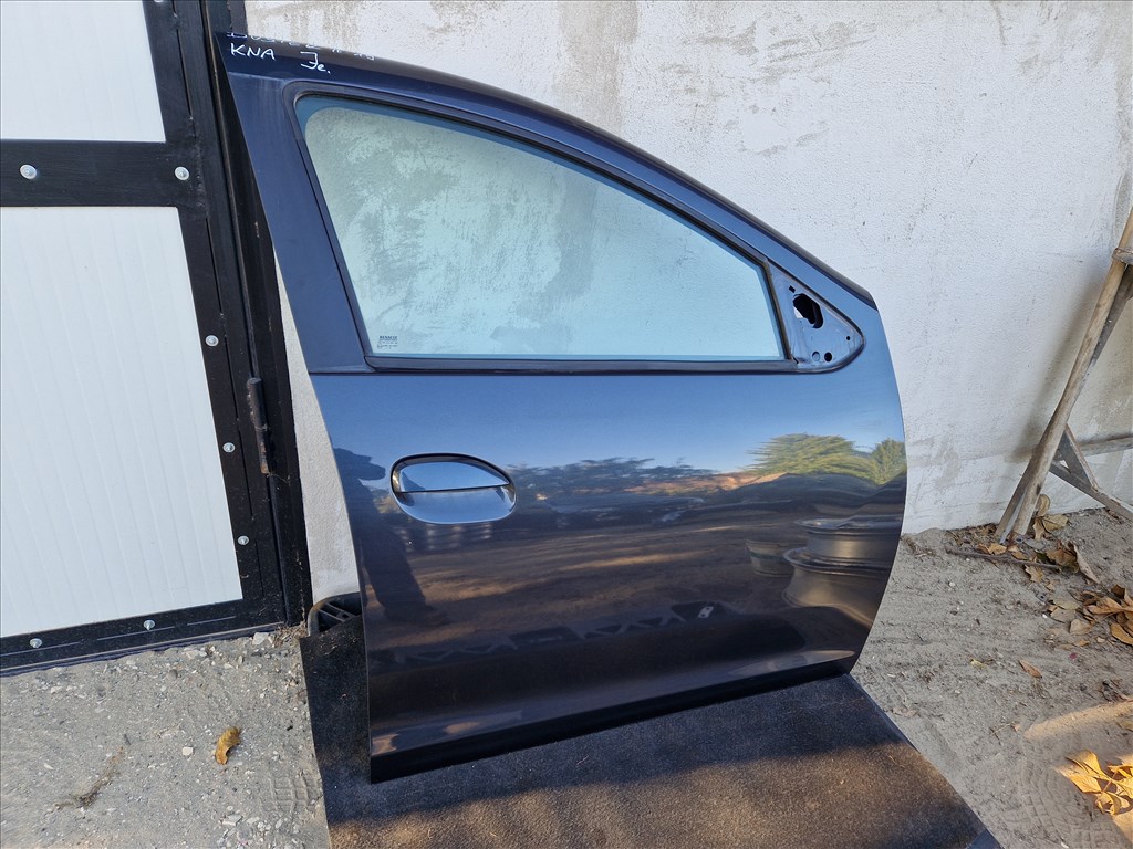 DACIA DUSTER II jobb első ajtó  3. kép