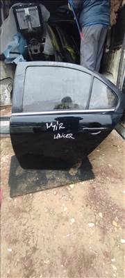 Mitsubishi Lancer VIII Bal hátsó ajtó 