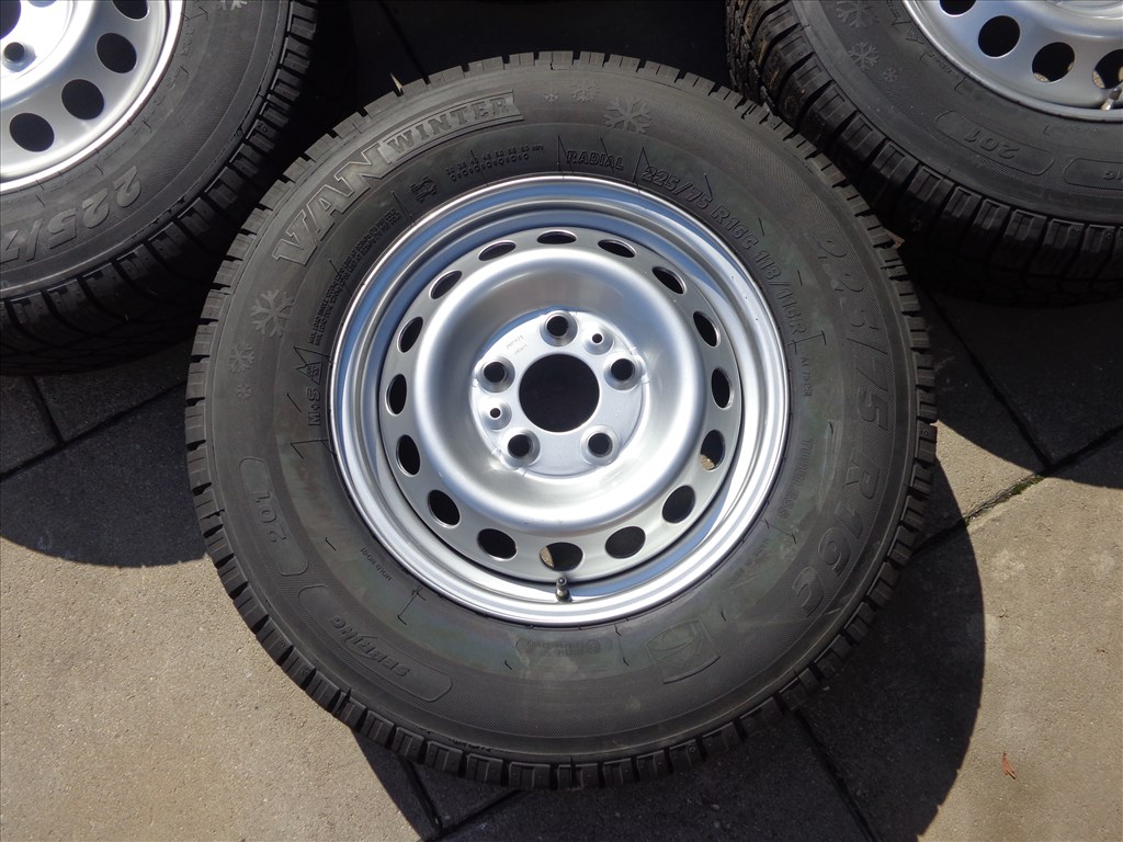 Fiat Ducato Toyota ProACe Max Citroen Jumper Peugeot Boxer új téli garnitúra 2. kép