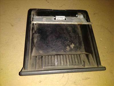 Mazda B2200 Hamutál