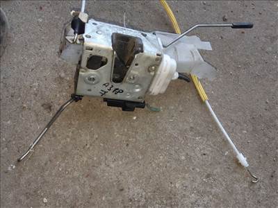 Audi A3 8L Jobb Első Ajtó Zárszerkezet  Központizár Motor 8L1 837 016 A