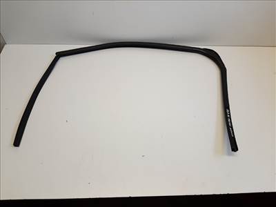 Citroen DS3 jobb első ajtó üveg gumikeret 9683654580