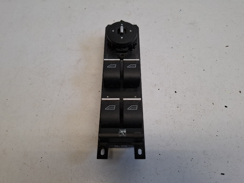 Ford C-max bal elsõ ablakemelõ kapcsoló AM5T14A132AA 1. kép